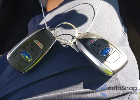 2025 Subaru Crosstrek Limited z USA, uszkodzony, nr VIN 4S4GUHM66S3740293